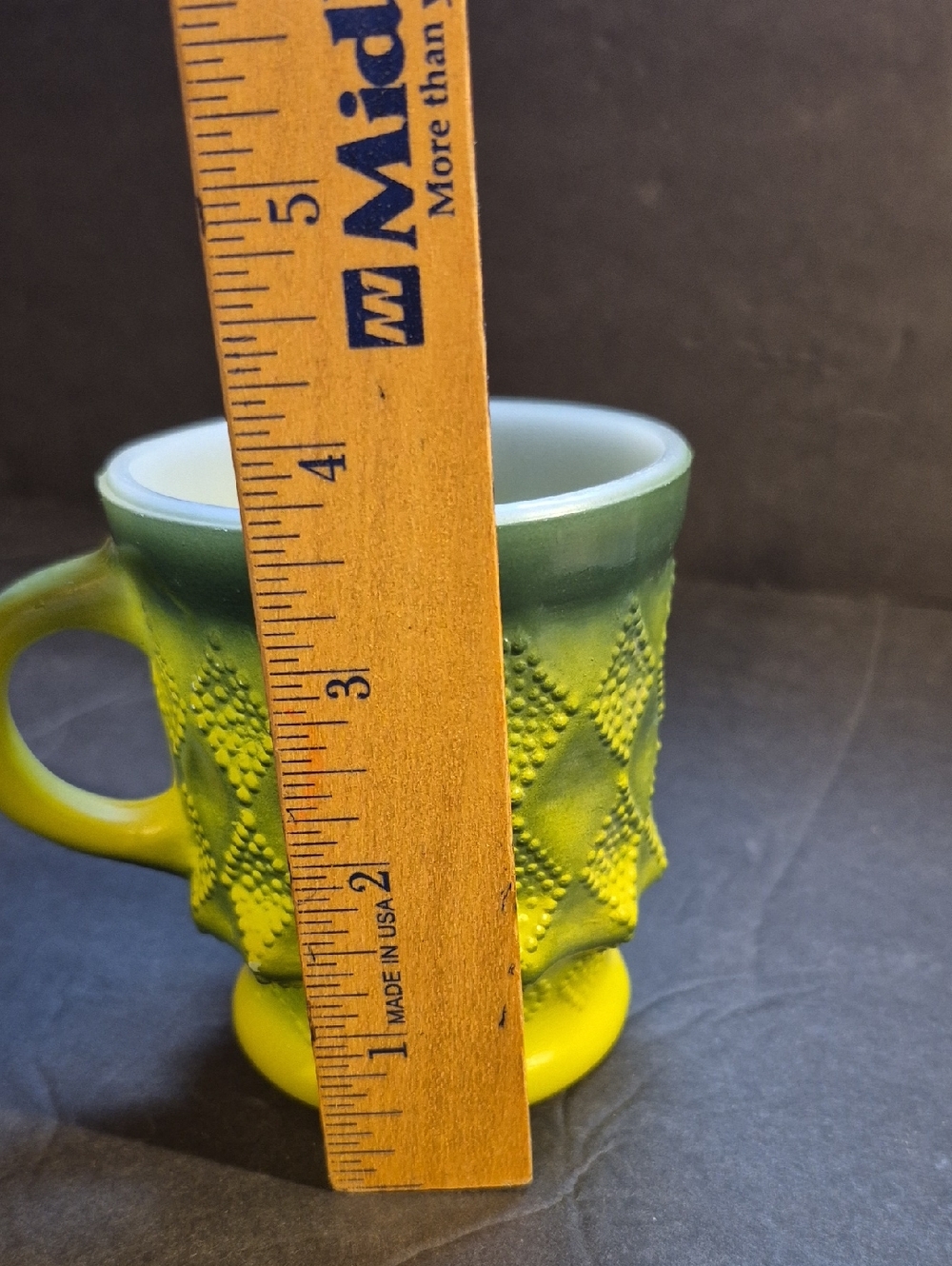 Vintage Fire King Kimberly Coffee Mugs 1 Brown 1 Green - Picture 6 of 8